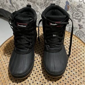 Canadiana waterproof outdoor boots